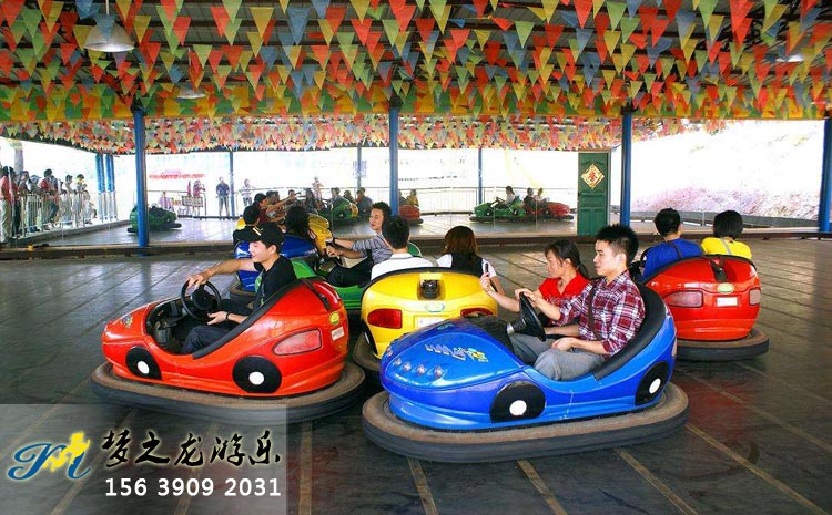 150平方游樂(lè)場(chǎng)碰碰車(chē)全套價(jià)格是多少?